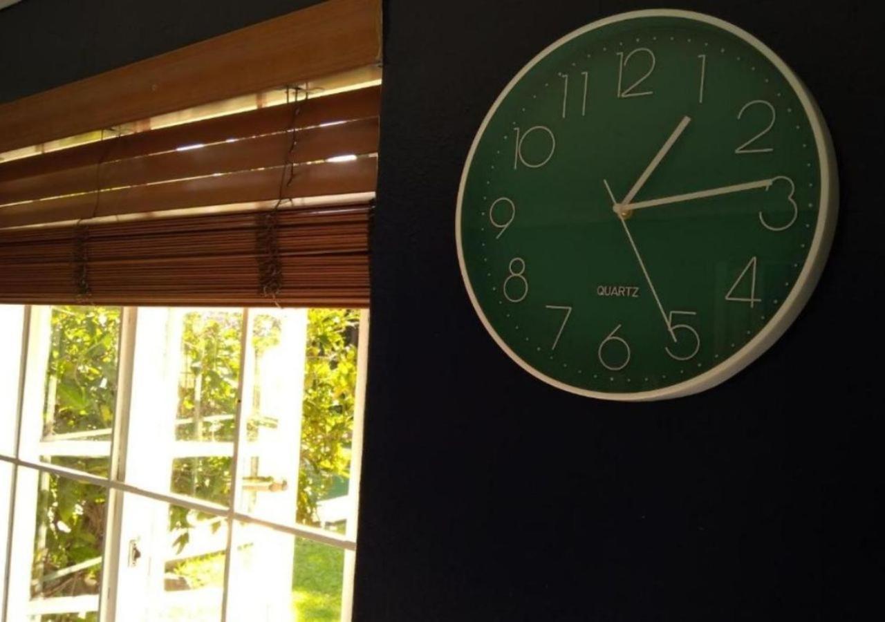 Limonite Guesthouse Pretoria Bagian luar foto