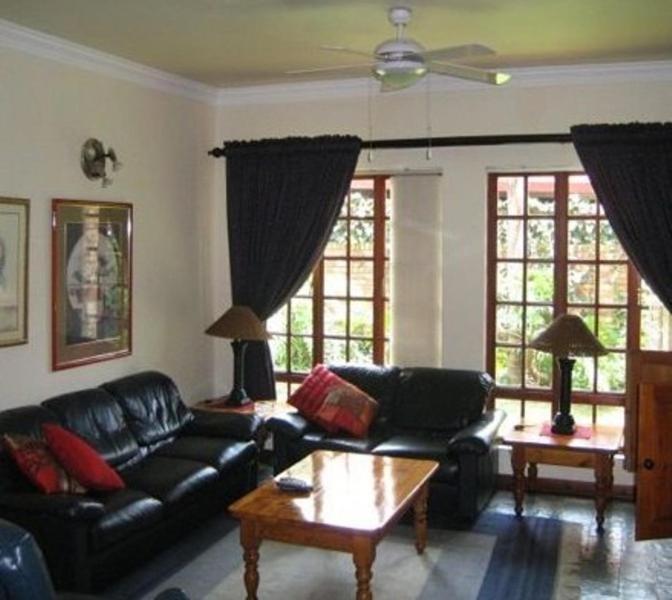 Limonite Guesthouse Pretoria Bagian luar foto