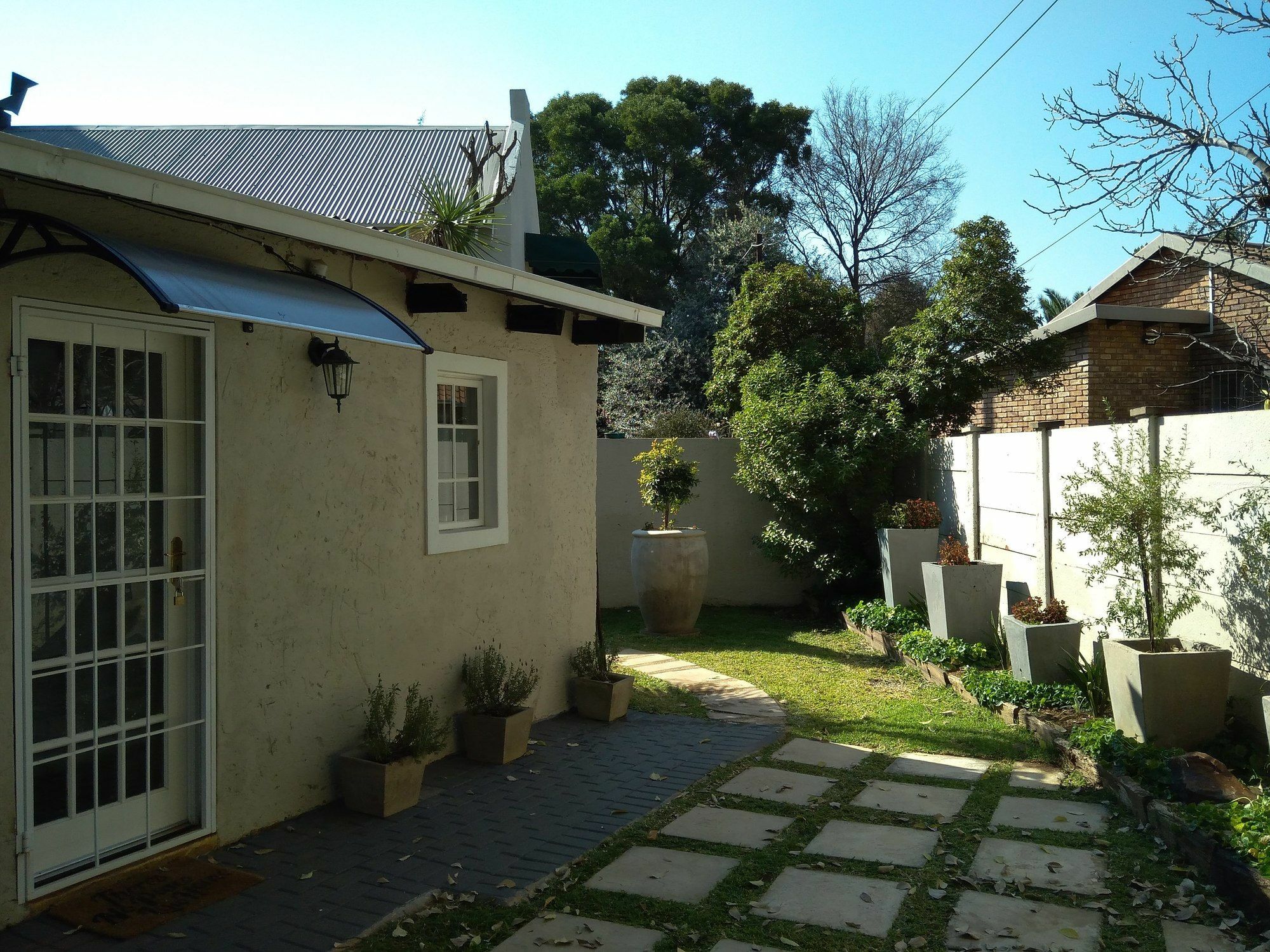 Limonite Guesthouse Pretoria Bagian luar foto
